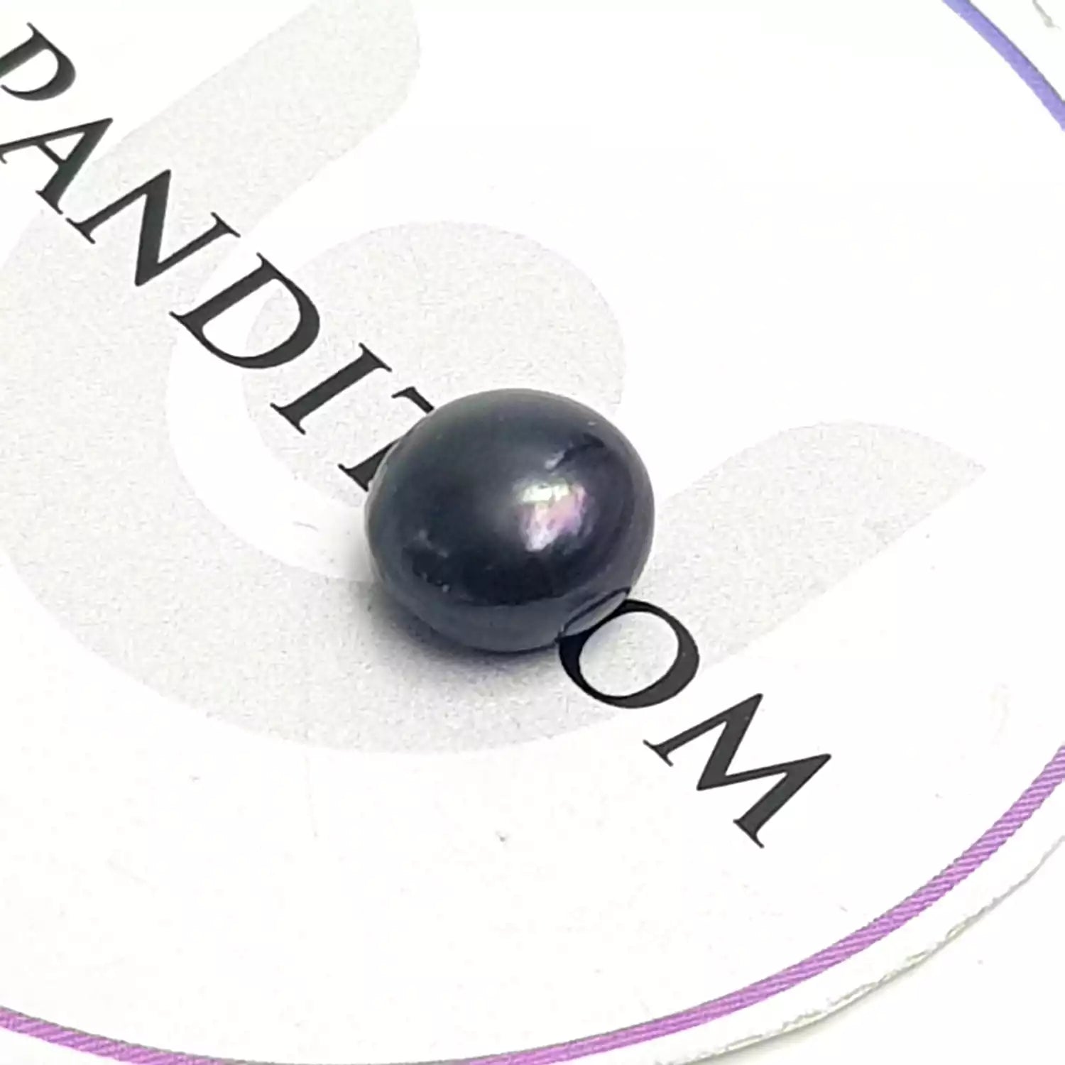 Black Pearl Gemstone - 8.60 Carat