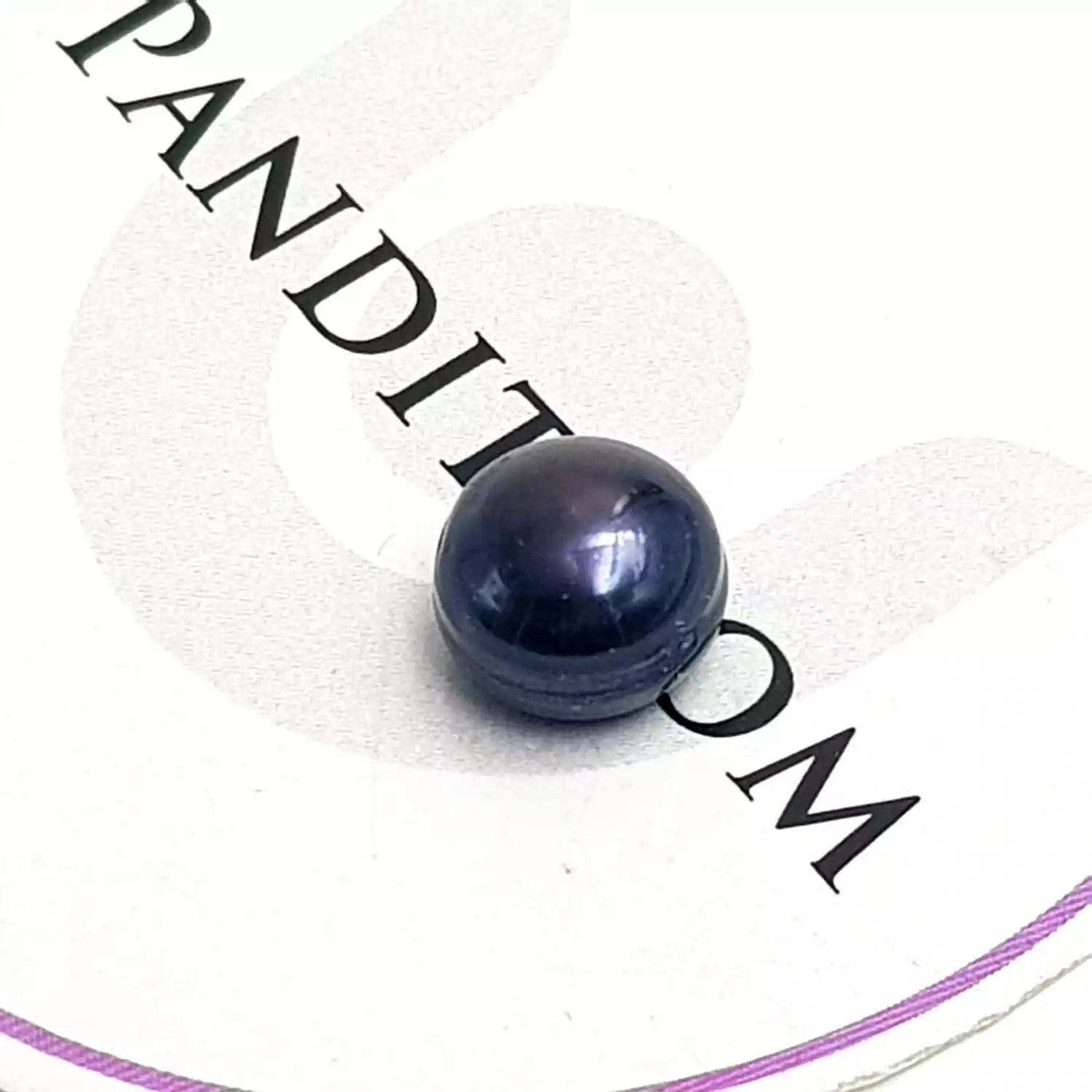 Black Pearl Gemstone - 8.85 Carat
