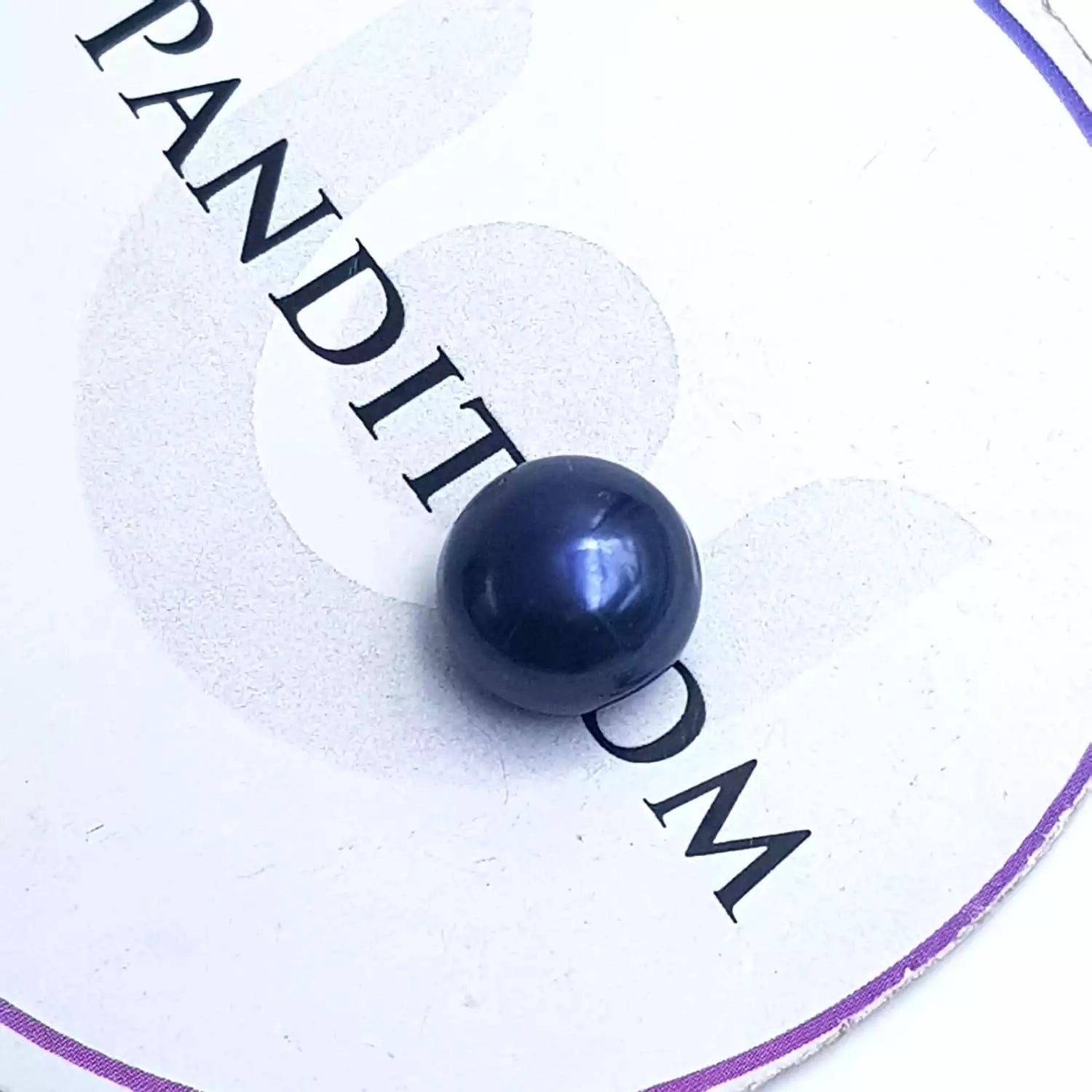 Black Pearl Gemstone - 9.10 Carat