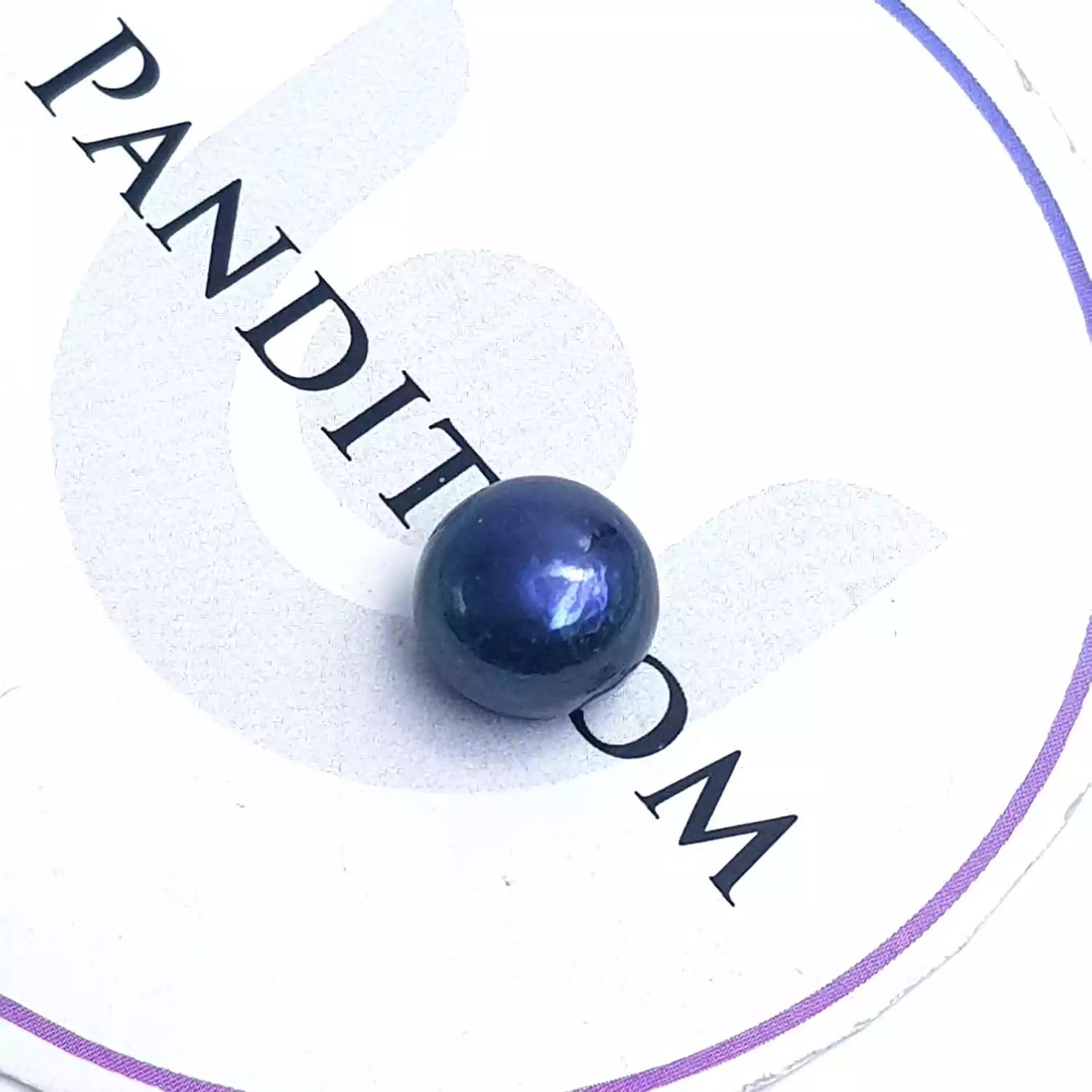 Black Pearl Gemstone - 9.20 Carat