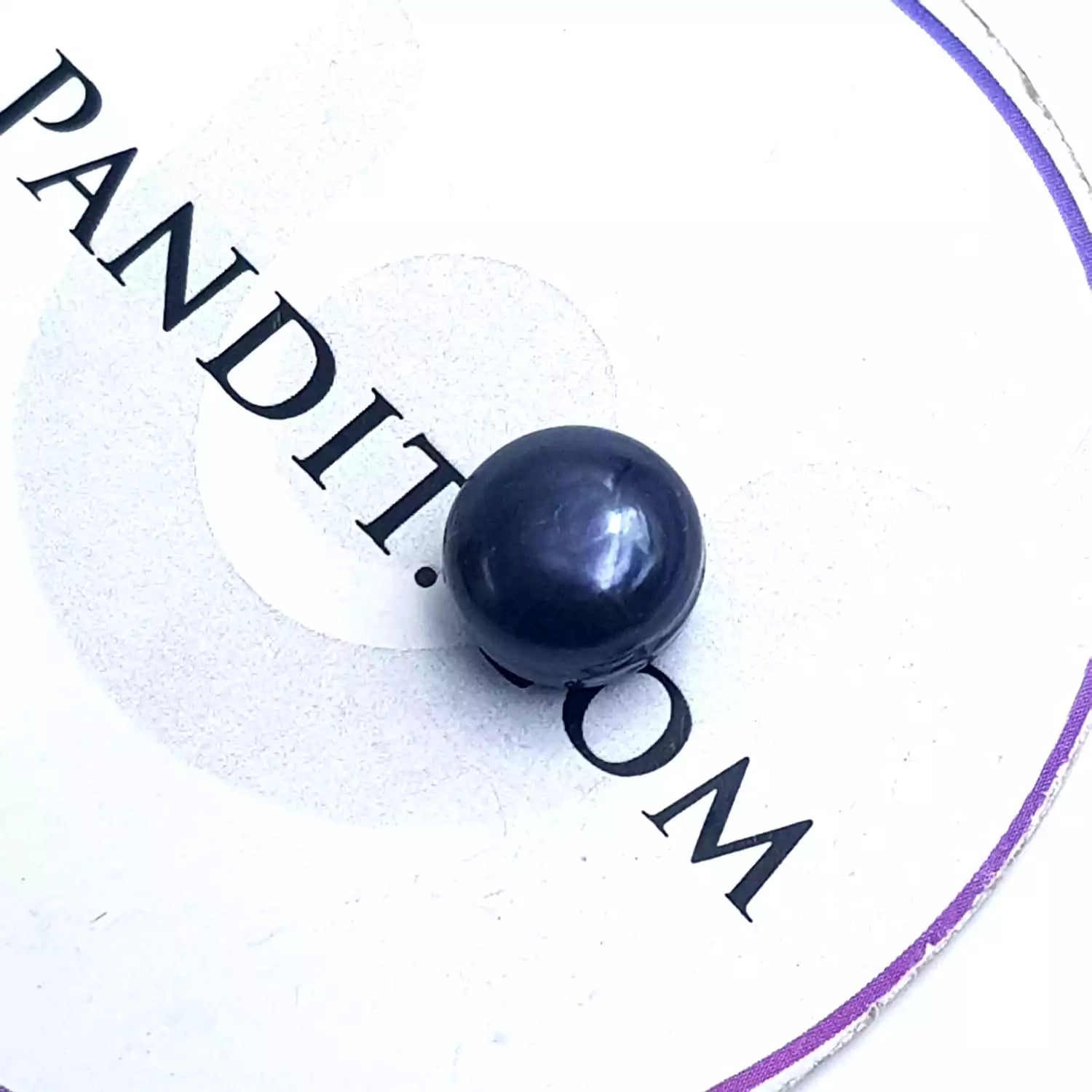 Black Pearl Gemstone - 9.30 Carat