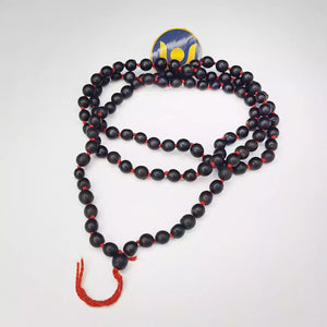 Black Vaijanti Mala