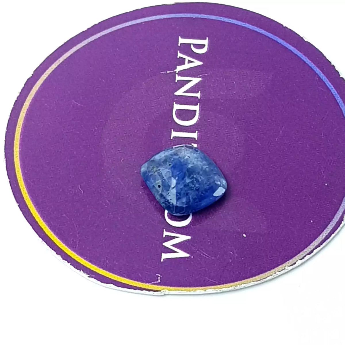 Blue Sapphire Gemstone - 4.20 Carat, view 2