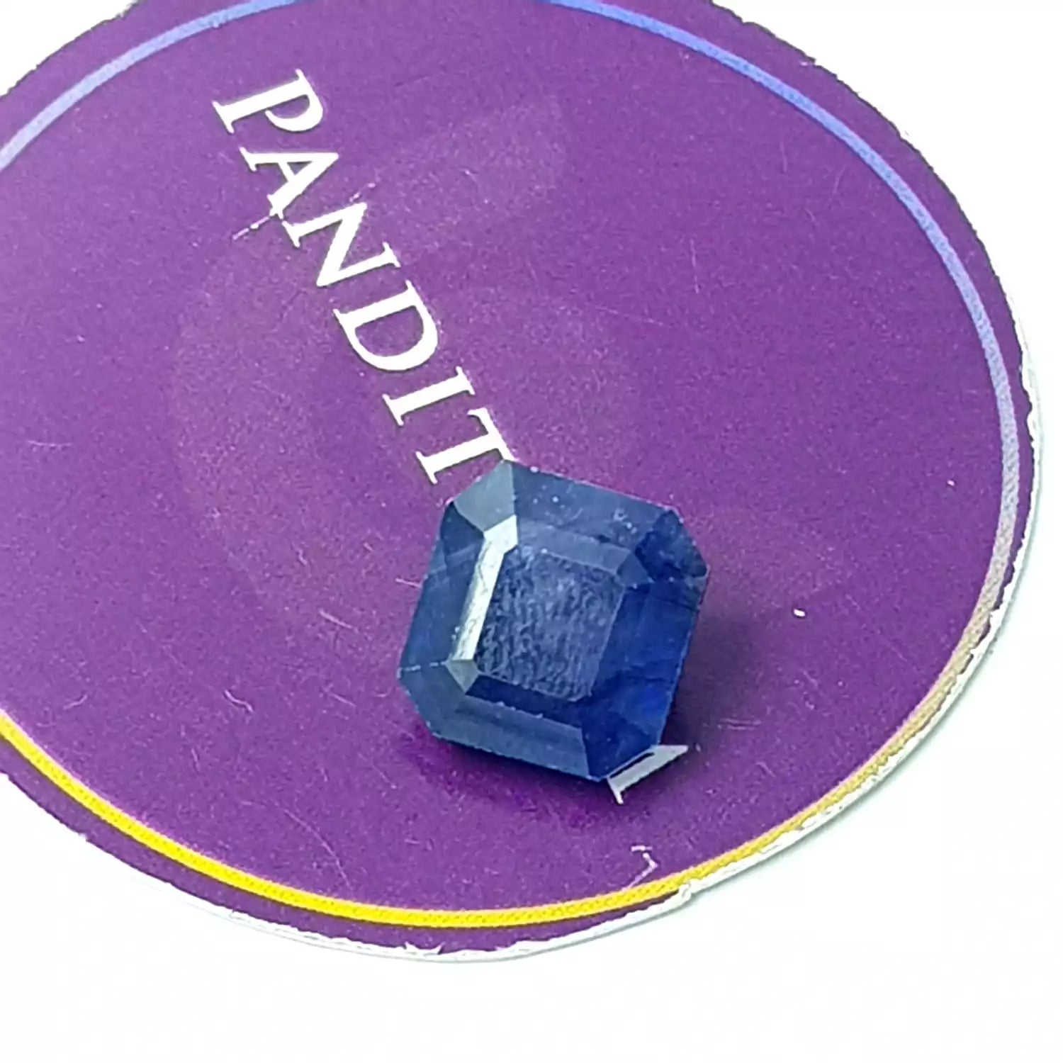 Blue Sapphire Gemstone - 8.07 Carat