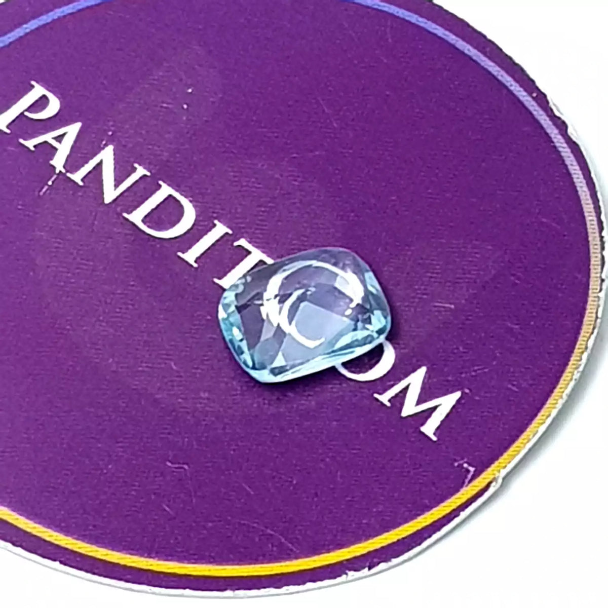 Blue Topaz Gemstone - 3.00 Carat, view 2
