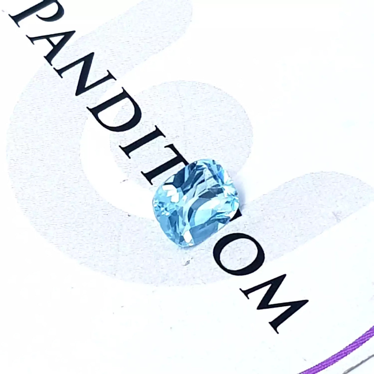 Blue Topaz Gemstone - 3.00 Carat