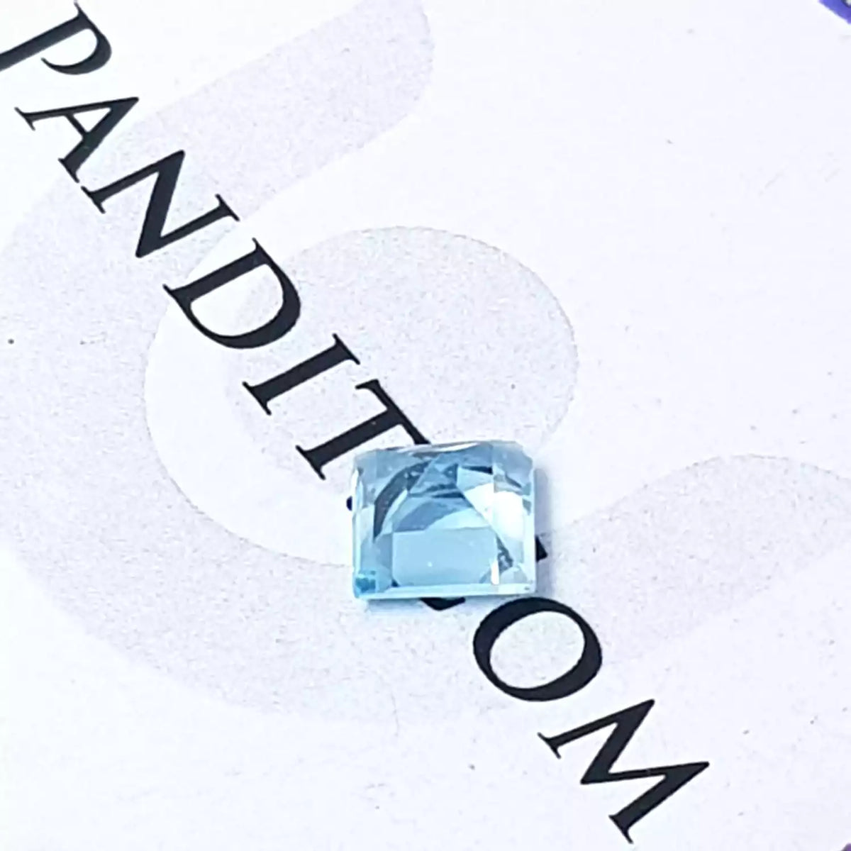 Blue Topaz Gemstone - 3.30 Carat