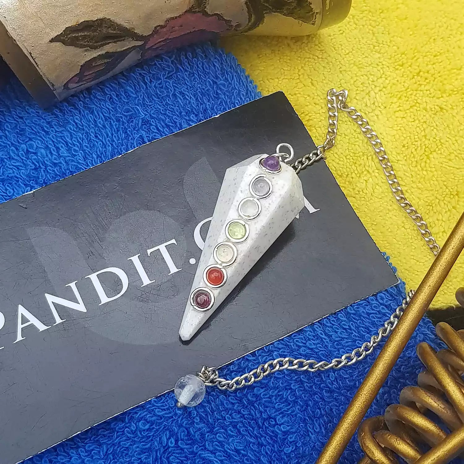 Howlite 7 Chakra Dowsing Pendulum