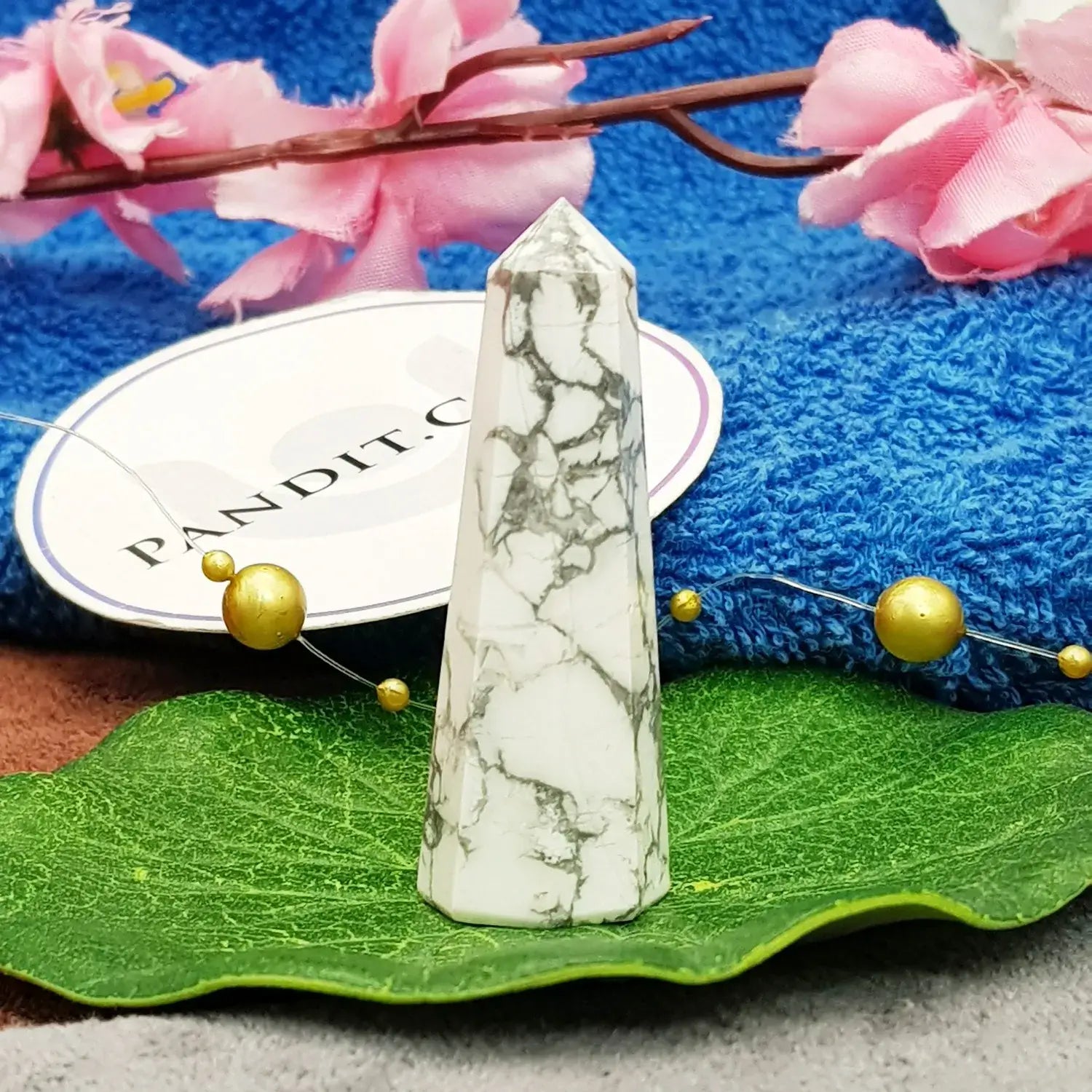 Howlite Pencil Tower Point