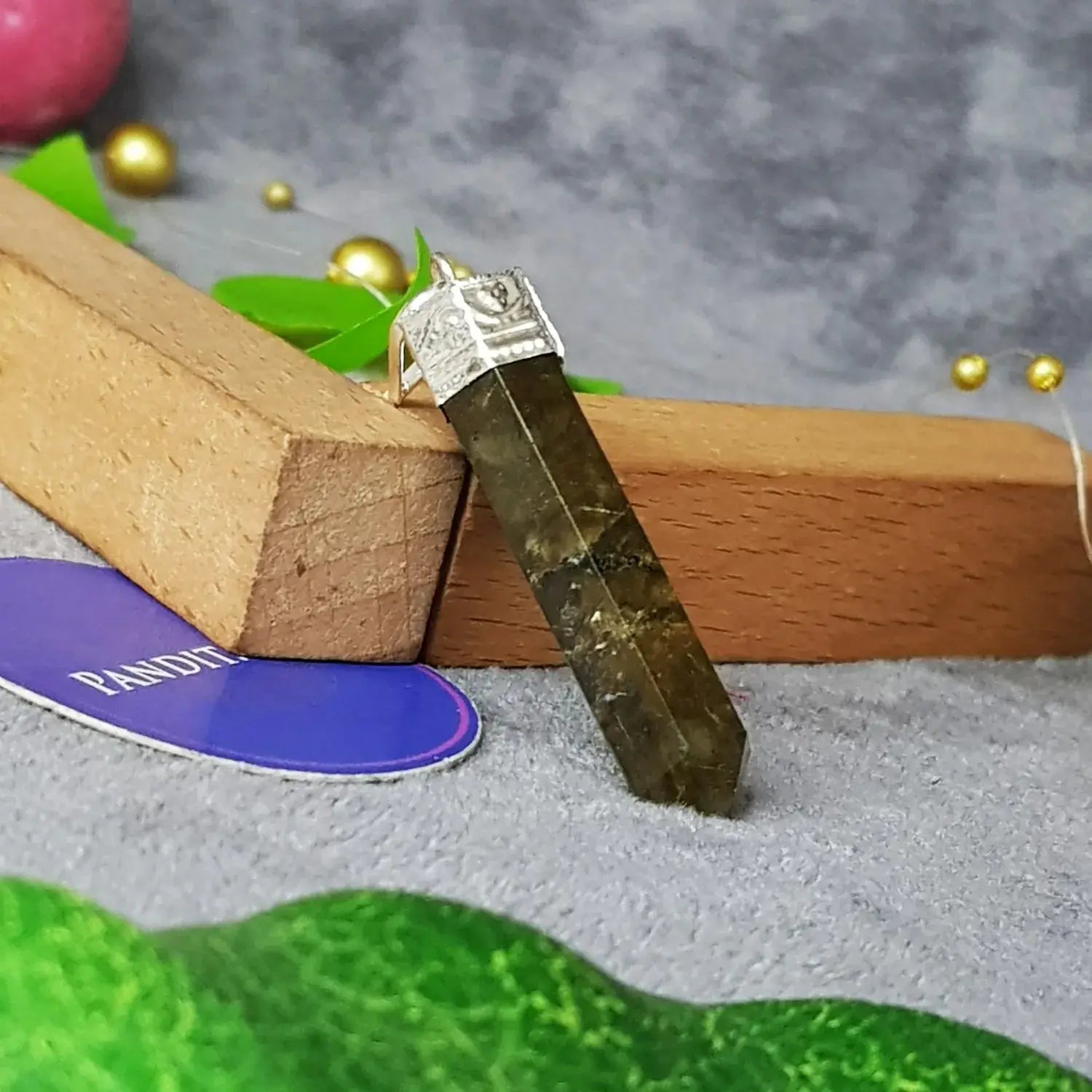 Labradorite Cap Pencil Pendant