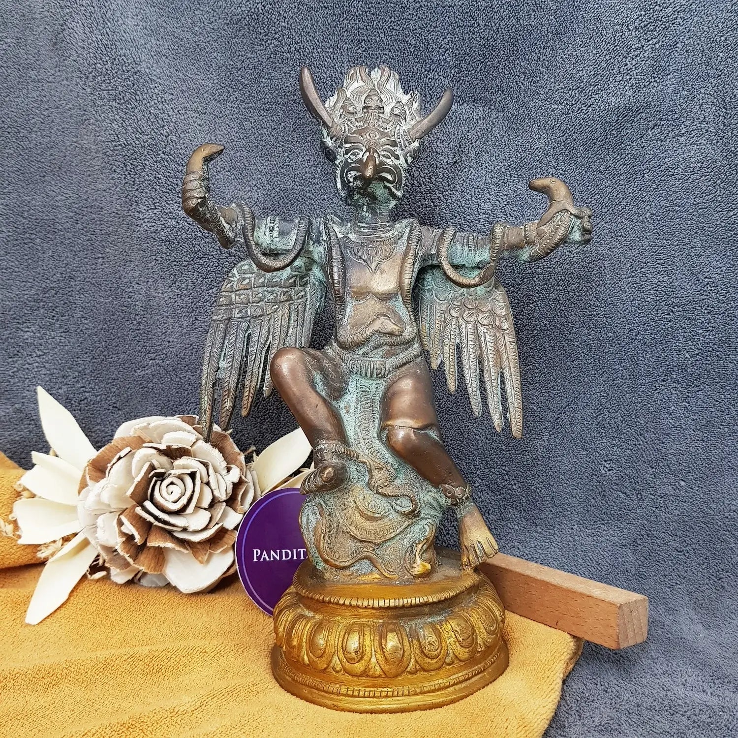 Lord Garuda Brass Idol