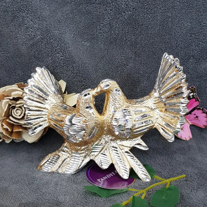 Paradise Kissing Couple of Pigeons