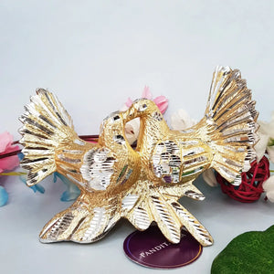 Paradise Kissing Couple of Pigeons