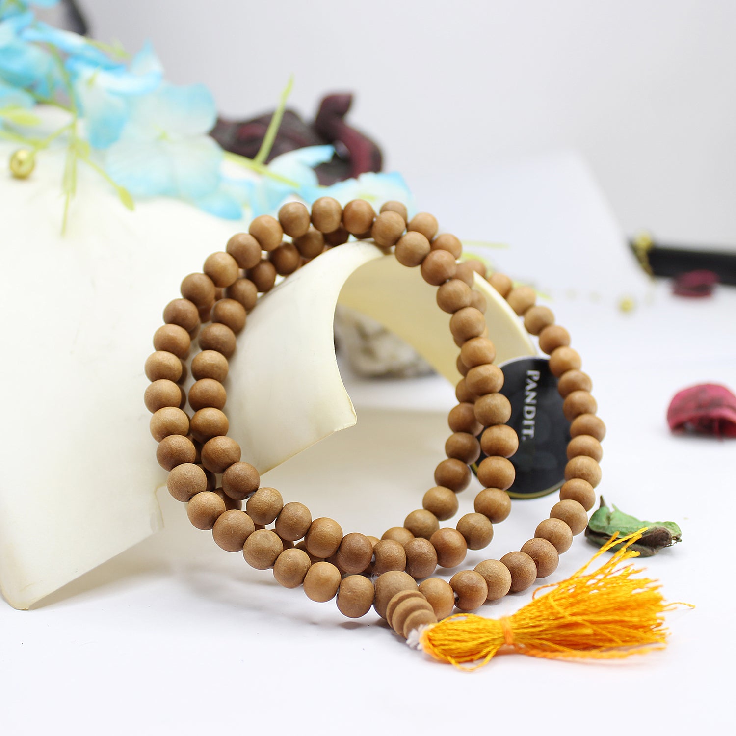 Safed Chandan Mala - Pandit.com