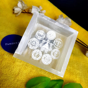 Selenite 7 Chakra Buddha Square Charging Bowl