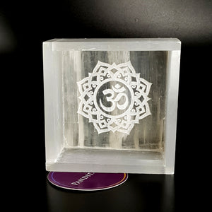 Selenite Om Symbol Square Charging Bowl