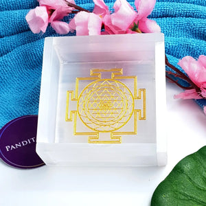 Selenite Shree Yantra Square Charging Bowl