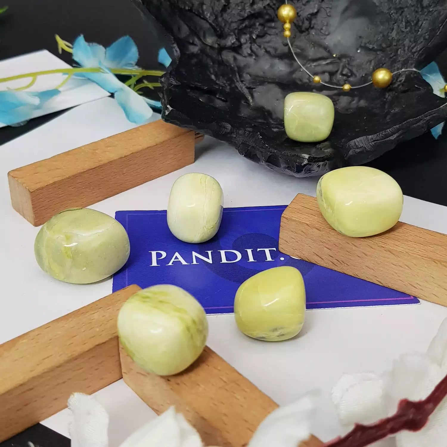 Serpentine Tumble Stones