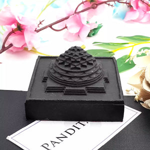Shaligram Shri Yantra