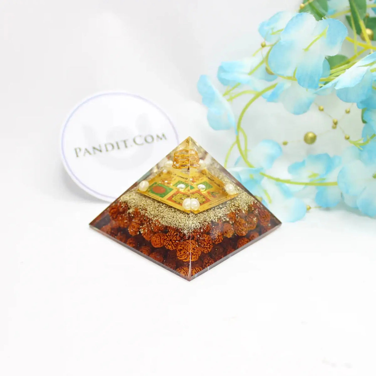 Shri Lakshmi Ganesh Pyramid Yantra with 5 Mukhi Rudraksha Beads — close-up of central bindu pattern