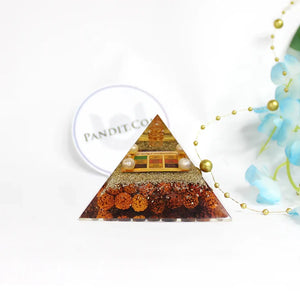 Shri Navgrah Pyramid Yantra With 5 Mukhi Rudraksha Beads
