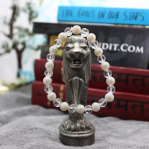 White Pearl & Crystal Bracelet