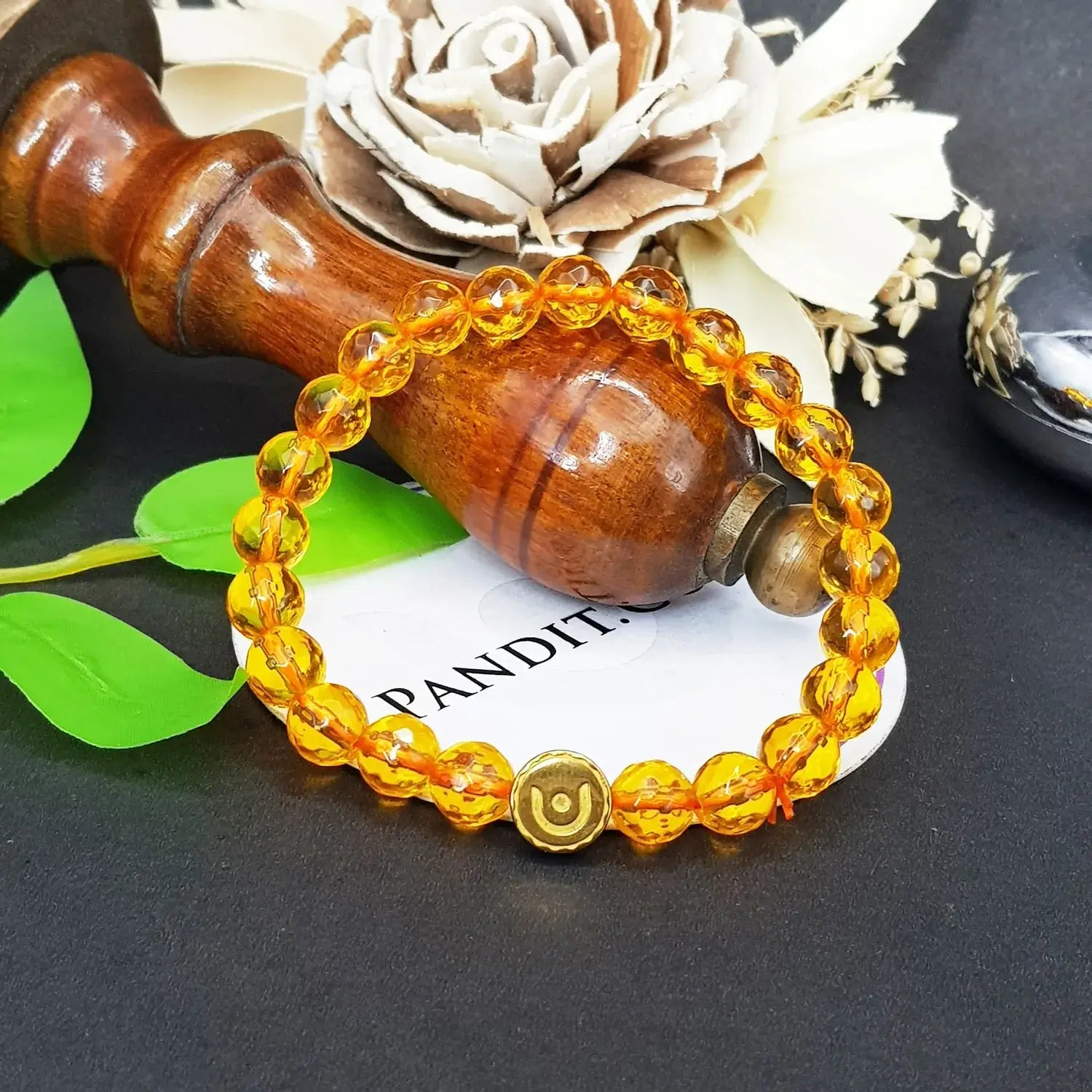 Yellow Diamond Cut Glass Bracelet