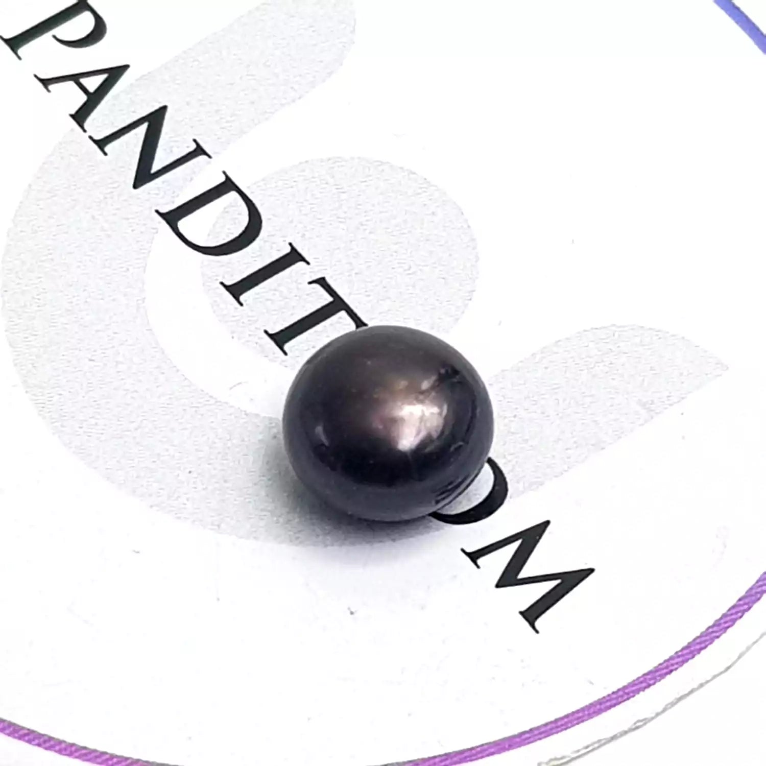 Black Pearl Gemstone - 8.59 Carat