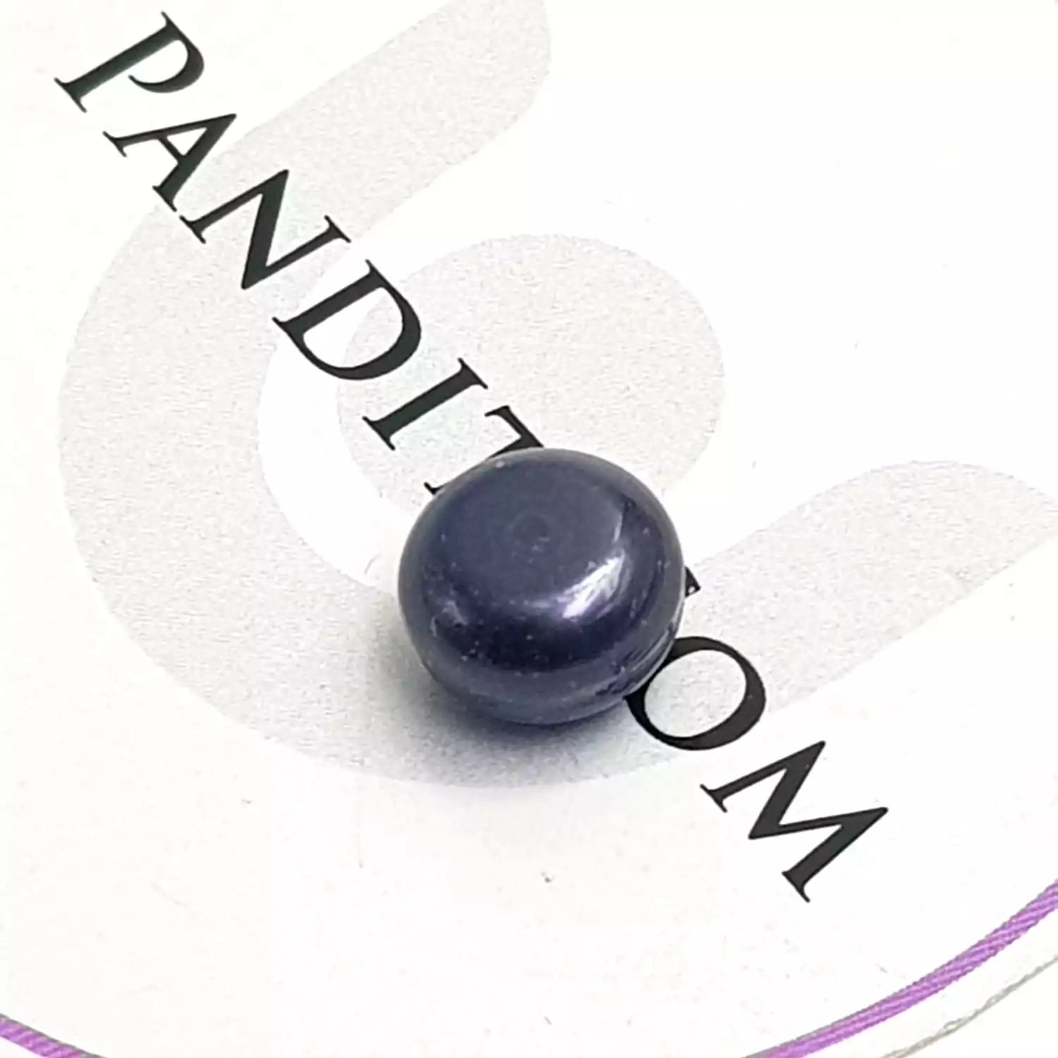 Black Pearl Gemstone - 8.85 Carat