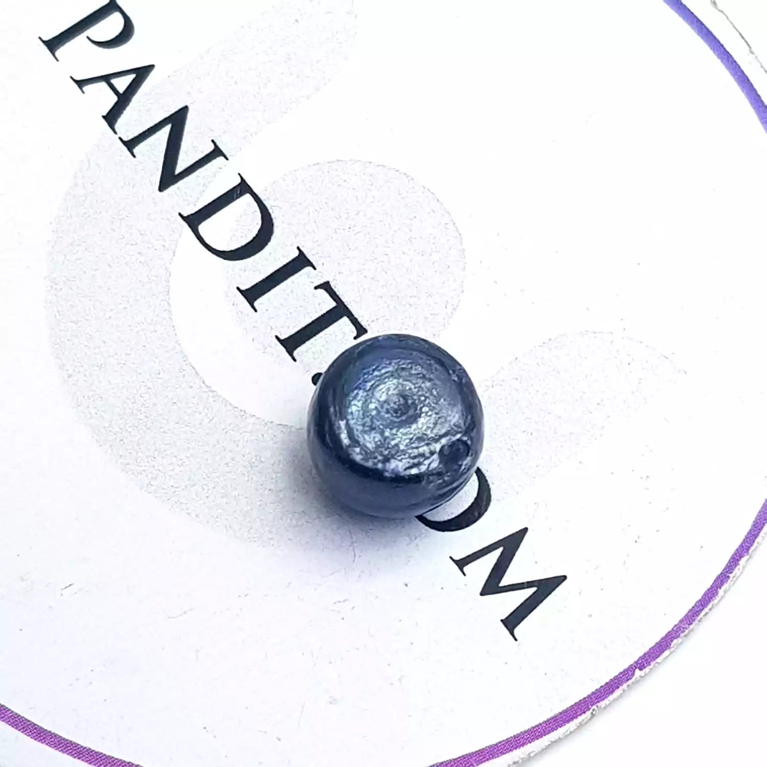 Black Pearl Gemstone - 9.00 Carat