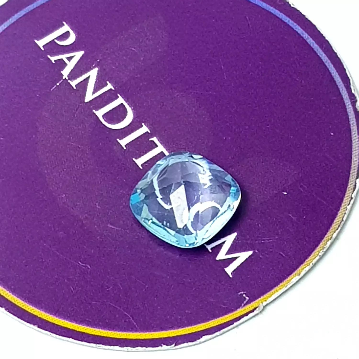 Blue Topaz Gemstone - 4.50 Carat