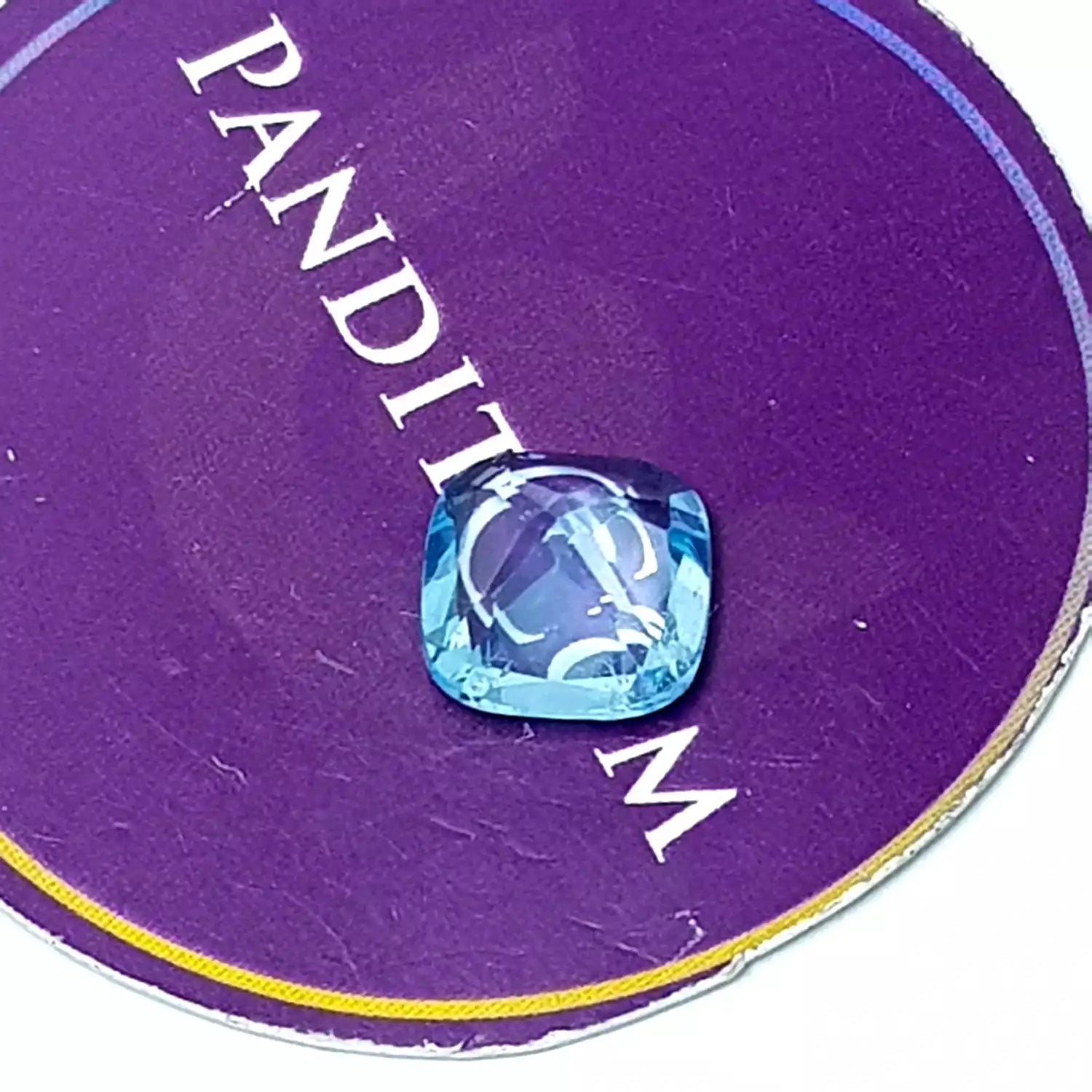 Blue Topaz Gemstone - 4.50 Carat