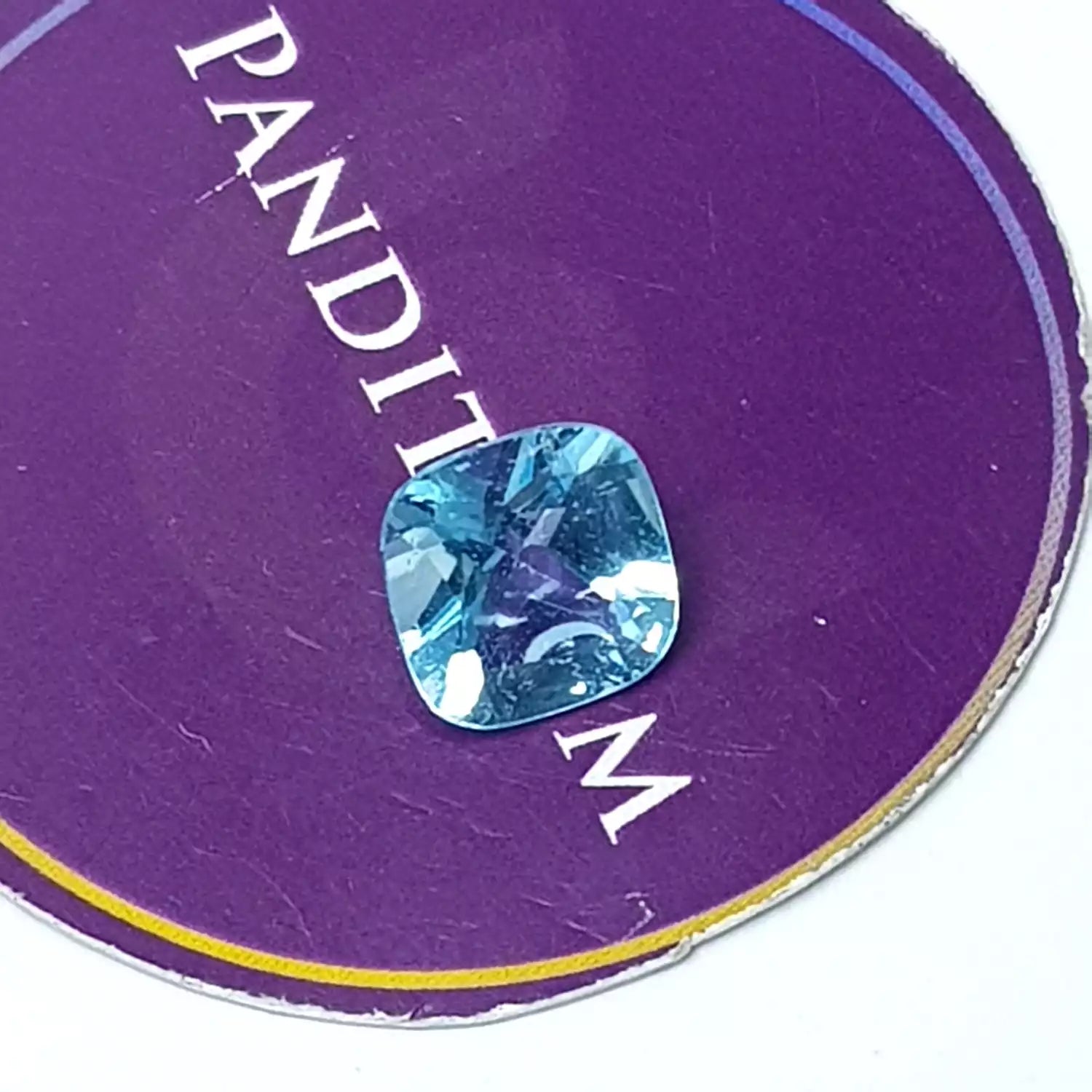 Blue Topaz Gemstone - 4.50 Carat
