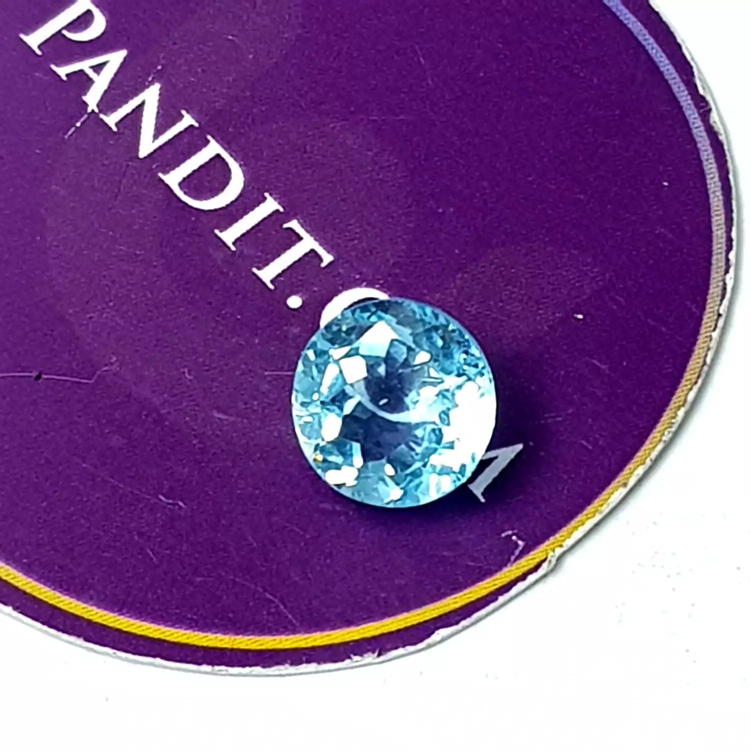 Blue Topaz Gemstone - 4.65 Carat