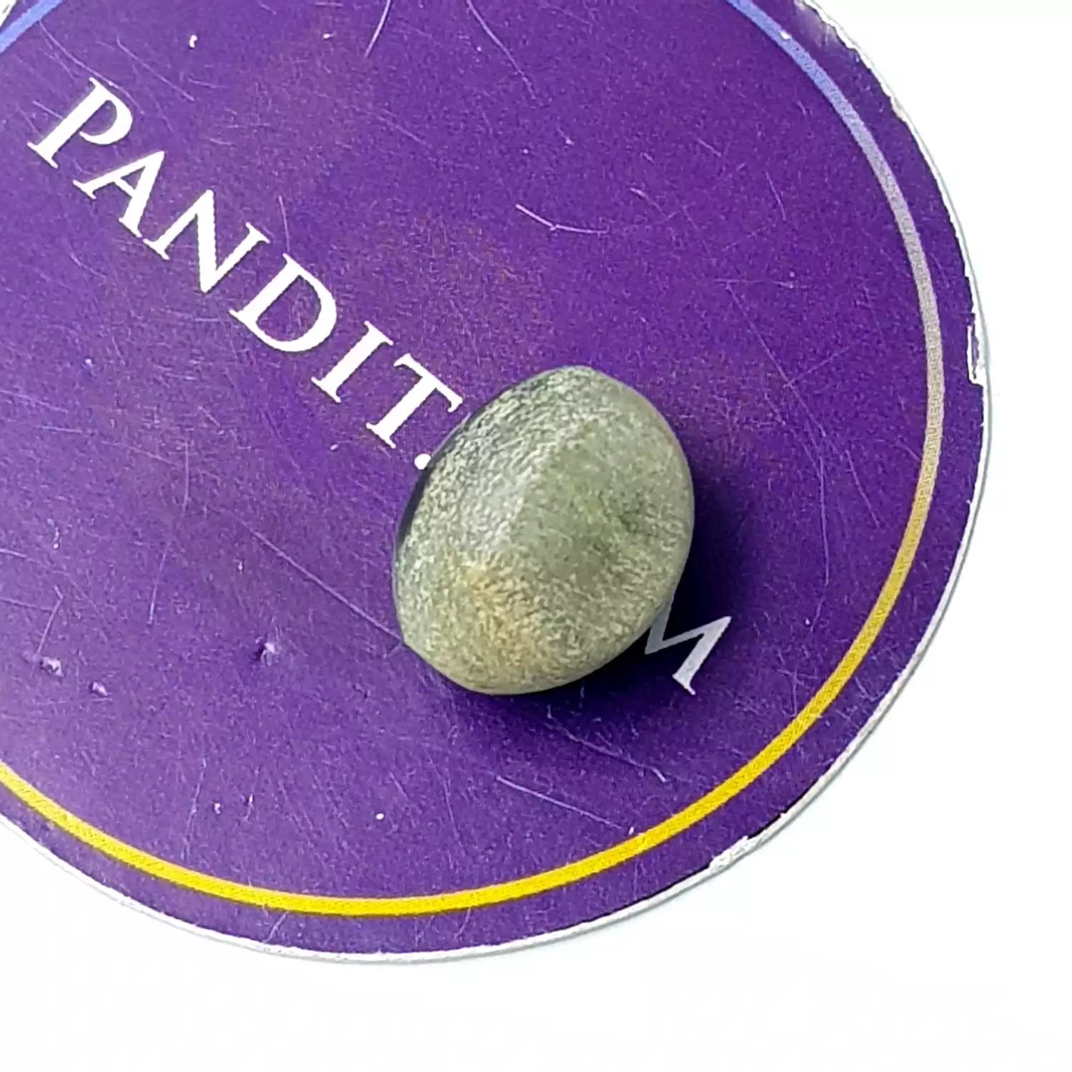 Cat's Eye Gemstone - 11.00 Carat