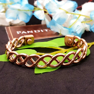 Copper Bracelet — clasp and elastic threading detail