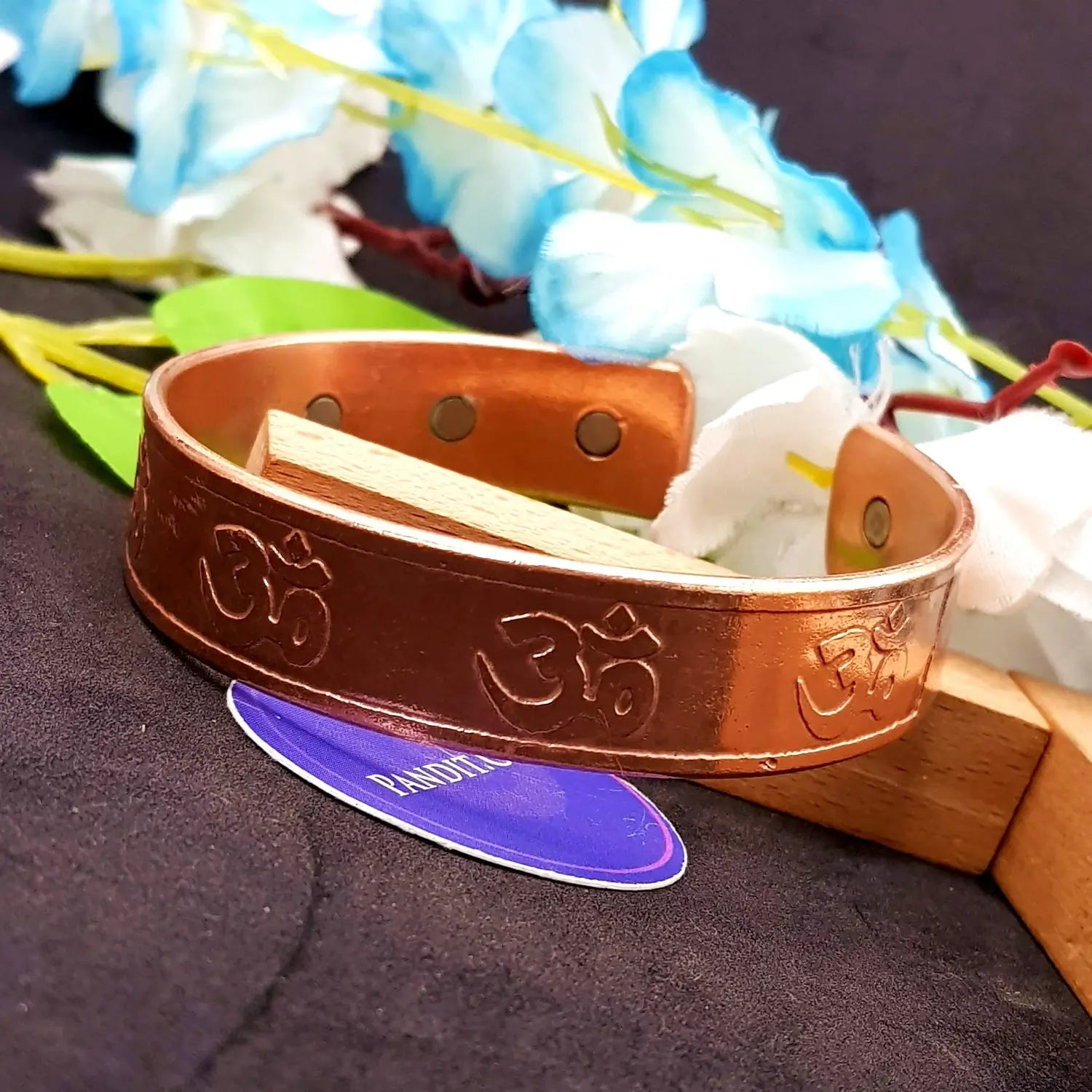 Copper Bracelet — authenticity certificate and lab certification