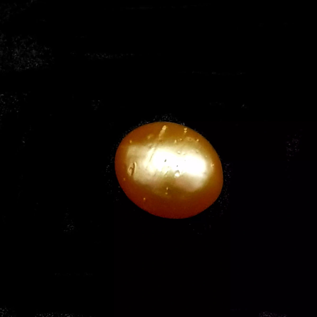 Golden Pearl Gemstone - 6.37 Carat - A+ Quality