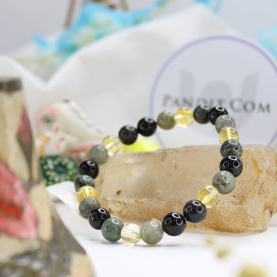Leo Zodiac Sign Bracelet — front view of bracelet showing beads and stringing