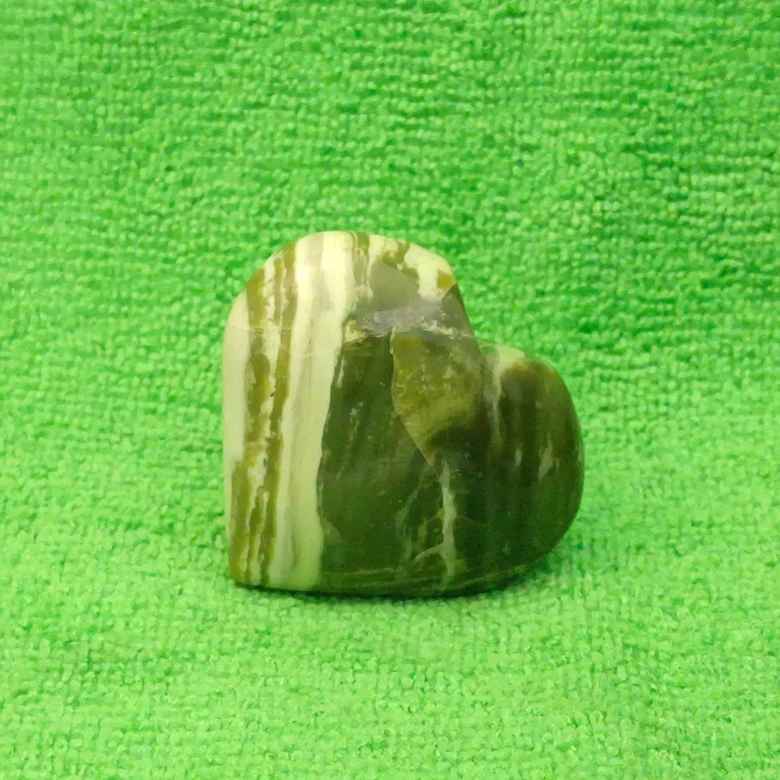 Serpentine Healing Crystal Heart Stone
