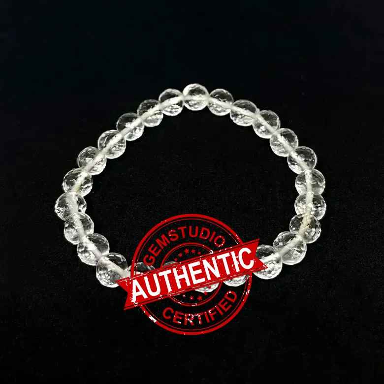 Sphatik(quartz) Bracelet In Silver - diamond cutting | himalaya rudraksha  anusandhan kendra
