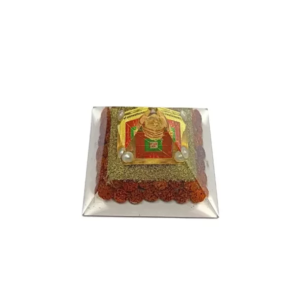 Shri Santan Gopal Pyramid Yantra with 5 Mukhi Rudraksha Beads